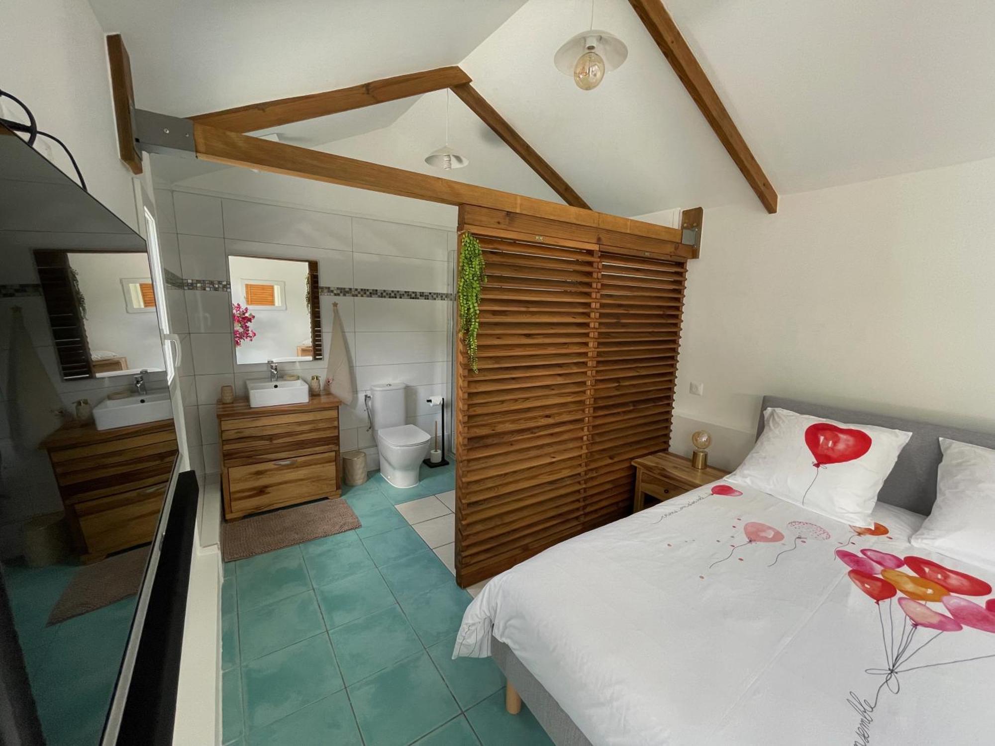 Bungalow "Doussin' Kreyol", Au Calme A 150M De La Plage Grande Anse Zewnętrze zdjęcie